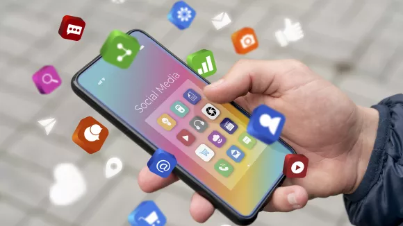 Τέλος το Facebook, το Instagram, το TikTok και το Snapchat για παιδιά κάτω των 15 ετών