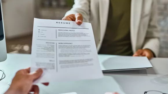 Βιογραφικό: Με αυτά τα 10 λάθη σας απορρίπτουν σε 10 δευτερόλεπτα