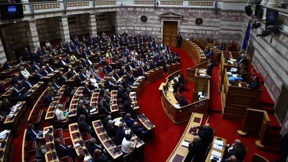 ΟΠΕΚΕΠΕ: Συνεδριάζει η Επιτροπή Δεοντολογίας της Βουλής για Αθανασίου και Χατζηβασιλείου