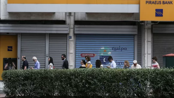 Ελάχιστο Εγγυημένο Εισόδημα: Ποιοι δικαιούνται από 216 ευρώ τον μήνα