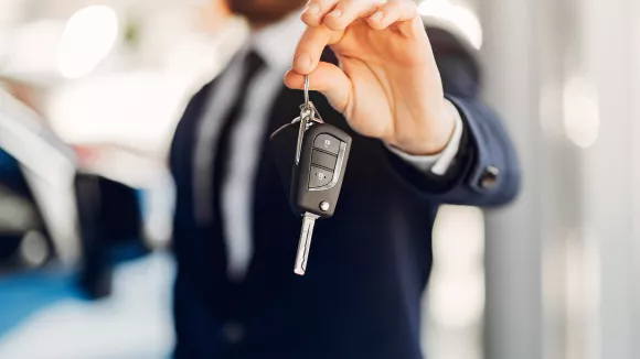 Κοινωνικό leasing: Επιδοτήσεις έως 15.000€ - Ποιοι είναι οι δικαιούχοι
