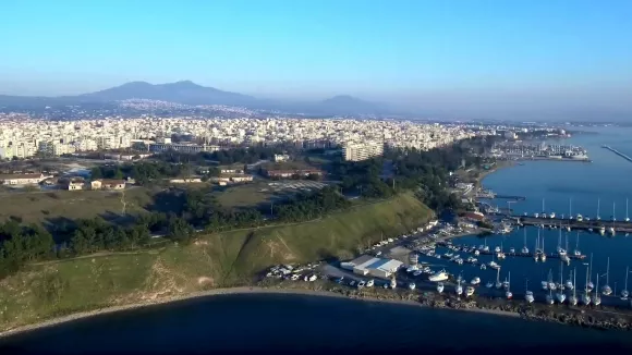 Θεσσαλονίκη: 40 προσλήψεις χωρίς πτυχίο στον Δήμο Καλαμαριάς