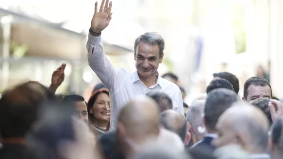 Μητσοτάκης: Προτεραιότητά μας η καθημερινότητα – Δεν πρέπει να αφήσουμε χρέη στα παιδιά μας