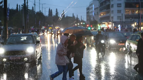 Σαββατοκύριακο με καταιγίδες και χαλάζι - Βροχές και στην Αττική