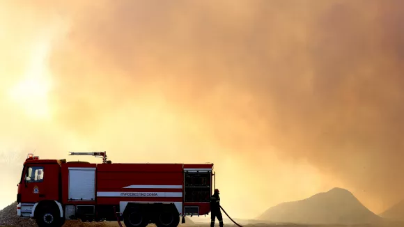 Φωτιά στην Ξηρολίμνη Φωκίδας - Επιχειρεί ελικόπτερο