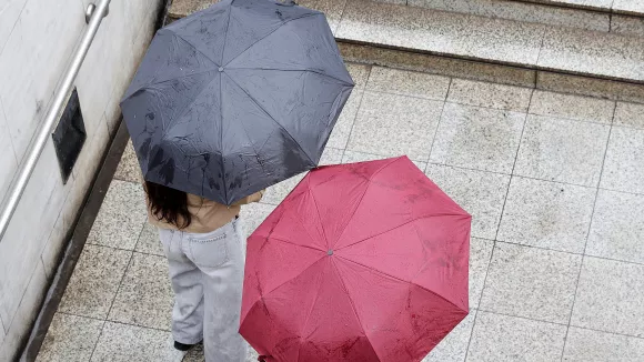 Καιρός: Καλοκαίρι με… παγίδες – Πού έρχονται καταιγίδες και χαλάζι σήμερα