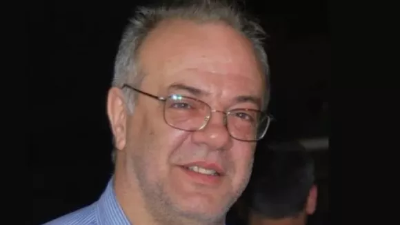 Πέθανε ο δημοσιογράφος Νίκος Σερβετάς
