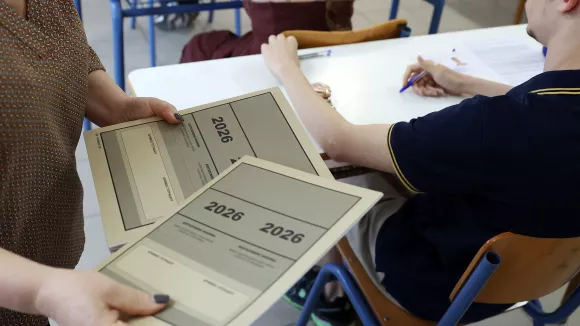 Πανελλήνιες 2026: Τα θέματα και οι απαντήσεις σε 4 μαθήματα ΕΠΑΛ