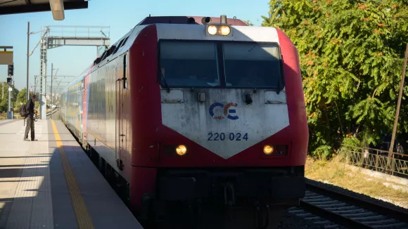 προαστιακός