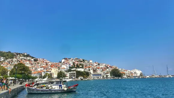 Θέσεις εργασίας στην Σκόπελο