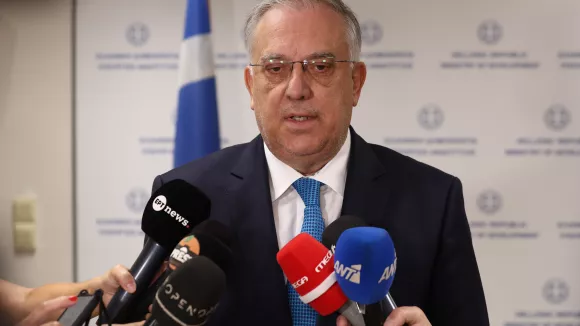 Θεοδωρικάκος: Τέλος στο πλαφόν – Διατηρούνται οι μειώσεις σε 2.000 προϊόντα