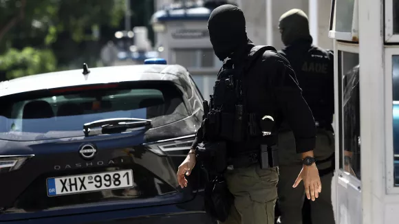 Marfin: Προσωρινά κρατούμενοι οι δύο 42χρονοι - Στις φυλακές Ναυπλίου και Μαλανδρίνου