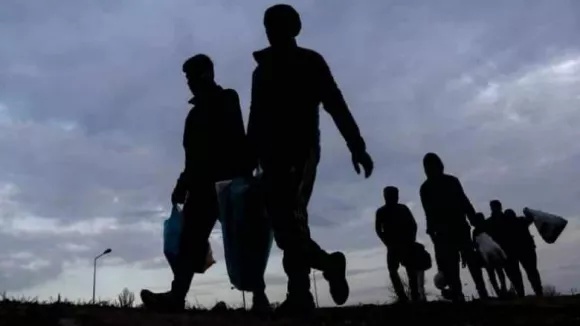 Θεσσαλονίκη: Μετανάστες εντοπίστηκαν κρυμμένοι σε πορτμπαγκάζ – Τρεις συλλήψεις