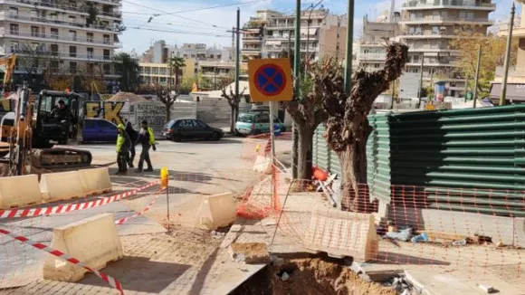 Κυψέλη: Κάτοικοι καταγγέλλουν ζημιές σε περισσότερες από 15 πολυκατοικίες λόγω των έργων του Μετρό