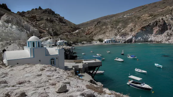 Προσλήψεις σε Δήμους: 71 θέσεις εργασίας στη Μήλο