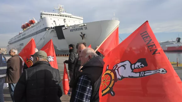 Απεργία στο λιμάνι της Ραφήνας: Ο Σύνδεσμος Επιχειρήσεων Επιβατηγού Ναυτιλίας κατέθεσε ασφαλιστικά μέτρα