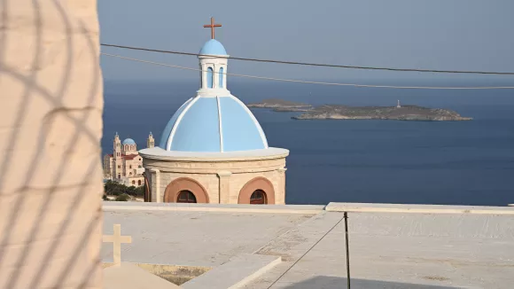 Δήμος Σύρου: 41 προσλήψεις σχολικών καθαριστών