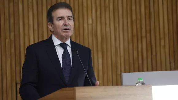 Χρυσοχοΐδης: Η ΕΛΑΣ πρέπει να συλλαμβάνει δολοφόνους, όχι να σκοτώνει παιδιά