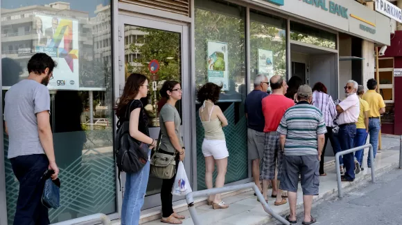 ΟΠΕΚΑ: Πληρώνονται από σήμερα 180,8 εκατ. ευρώ σε 570.792 δικαιούχους