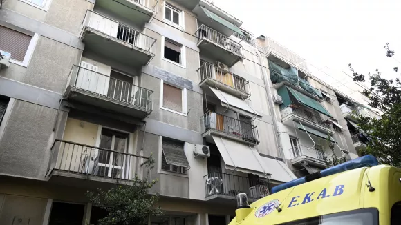 Ξάνθη: 30χρονη έπεσε από τον 4ο όροφο - Κρίσιμη η κατάστασή της