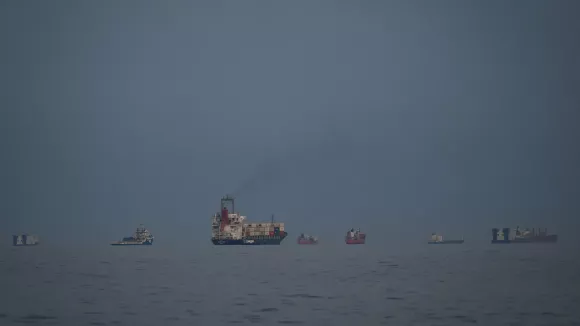 Στενά του Ορμούζ: Χτυπήθηκε πλοίο ελληνικών συμφερόντων - Αγνοείται ναυτικός