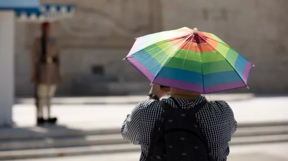 Καιρός: Έως 37°C η θερμοκρασία σήμερα – Ισχυρά μελτέμια έως 7 μποφόρ στο Αιγαίο