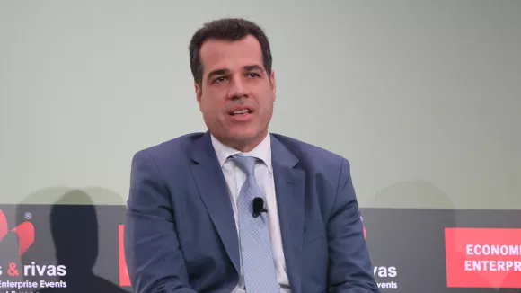 Πλεύρης