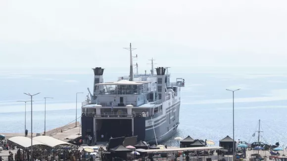 Λιμάνια: Τέλος στο απαγορευτικό: Πέντε αναχωρήσεις από Ραφήνα και τρεις από Λαύριο