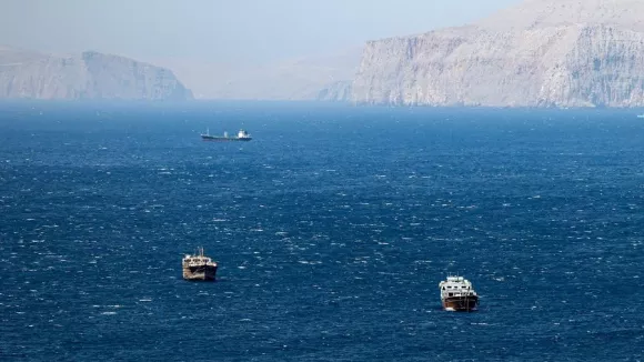 Ιράν: Κλειστά τα Στενά του Ορμούζ μέχρι να τηρήσουν οι ΗΠΑ τη συμφωνία