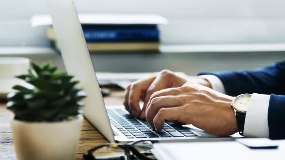Προκήρυξη για +400 προσλήψεις σε όλη την Ελλάδα - Πού κάνετε αίτηση