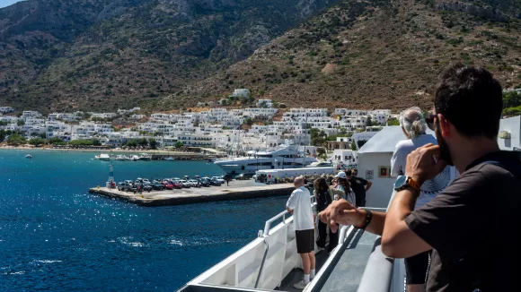 Τουρισμός για Όλους 2026: Voucher έως 600 ευρώ - Ποια ΑΦΜ παίρνουν σειρά σήμερα