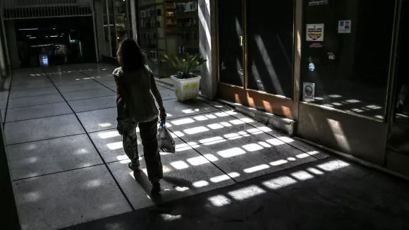 ΕΛΣΤΑΤ: Στο 7,4% η ανεργία τον Αύγουστο – Μειώθηκαν στους 350.800 οι άνεργοι