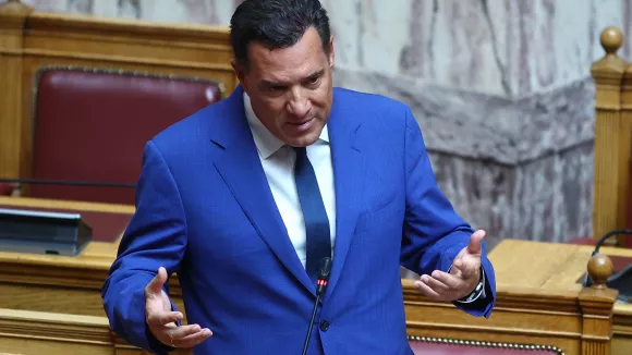 Γεωργιάδης για τα «νανογιλέκα»: «Ήταν ξεκάθαρα λάθος»