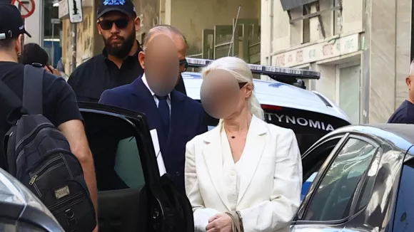 Μαζωνάκης: Για ανθρωποκτονία με ενδεχόμενο δόλο κατηγορούνται πλέον οι γιατροί