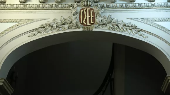 ΓΣΕΕ για δήλωση Μαρινάκη: «Το επίδομα ανεργίας δεν είναι φιλοδώρημα»