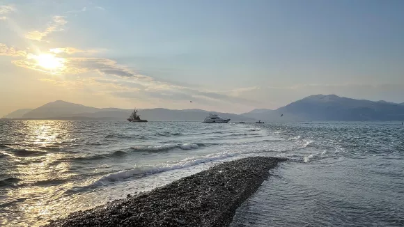 Υπουργείο Οικονομικών: Εγκρίθηκε νέο voucher διακοπών - Ποιους αφορά