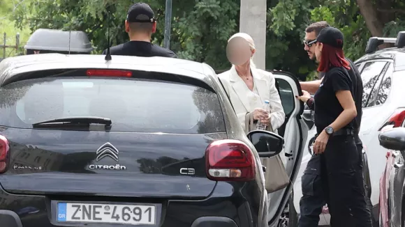 Θάνατος Μαζωνάκη: Δεσμεύονται τα περιουσιακά στοιχεία των δύο κατηγορούμενων γιατρών