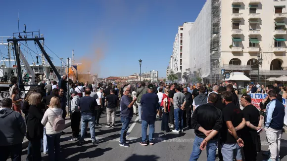 Θεσσαλονίκη: Στους δρόμους οι αλιείς – Ζητούν μέτρα για την επιβίωσή τους