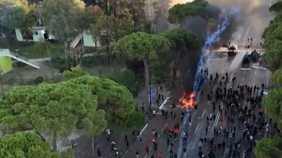 Αλβανία: 28 τραυματίες στις νέες συγκρούσεις – Στο στόχαστρο η κυβέρνηση Ράμα