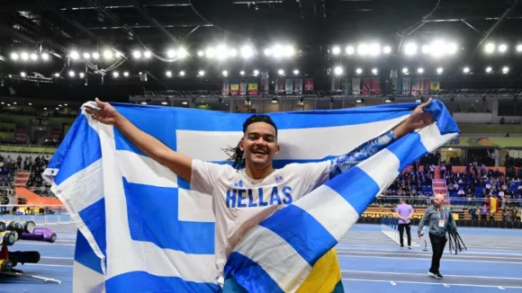 Εμμανουήλ Καραλής: Ο Πρώτος Έλληνας με Τρία Μετάλλια σε Παγκόσμια Κλειστού Στίβου