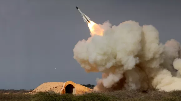 Η Ευρώπη σε επιφυλακή: Οι πύραυλοι του Ιράν φτάνουν μέχρι το Λονδίνο και το Παρίσι