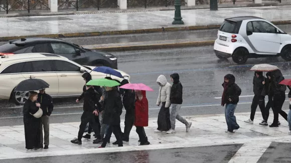 Μεταβολές στον καιρό: Τοπικές βροχές και χιονοπτώσεις σε πολλές περιοχές της Ελλάδας