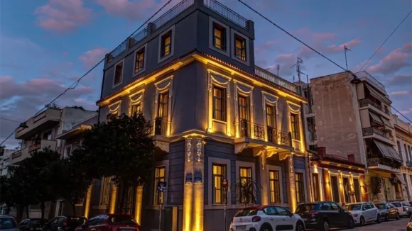 Η Αγορά Ακινήτων με Θέα στην Ακρόπολη: Υψηλές Συναλλαγές και Επενδυτικό Ενδιαφέρον