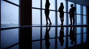 Δημόσιο: Πάνω από 1.000 προσλήψεις σε Νοσοκομεία, Πυροσβεστική, ΜΜΜ