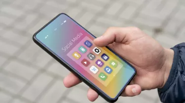 Το κινητό σου «σέρνεται»; 7 βήματα για να το κάνεις ξανά γρήγορο