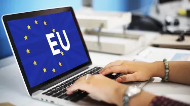 Διορισμοί στην ΕΕ με πρώτο μισθό στα 7.646 ευρώ