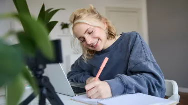 Αυτές είναι οι τέσσερις πασίγνωστες λέξεις που όλοι (σχεδόν) γράφουμε λάθος