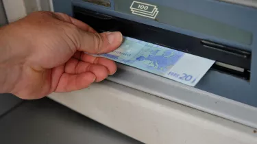 Αυτόματο επίδομα παιδιού έως 450 ευρώ - Ποιοι θα πάρουν τα χρήματα