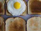 toast_karamolegkos