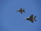 f16